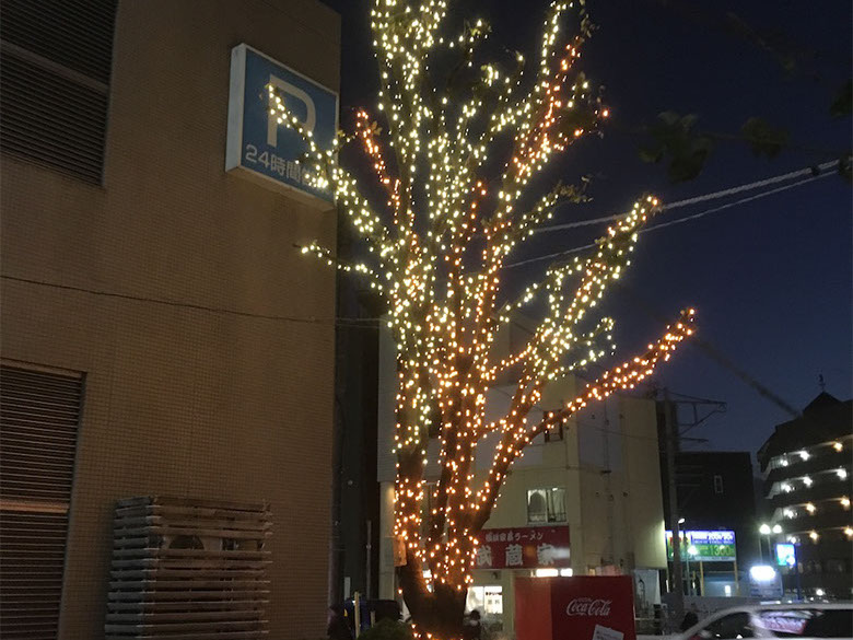 ディスプレイ　展示　厚木　厚木市　愛甲石田　横須賀市　横須賀　記念艦　戦艦　三笠　三笠ビル商店街　入口装飾　ファクトリーマオ   ファクトリーマオ株式会社