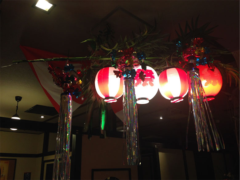 ディスプレイ　展示　厚木　厚木市　愛甲石田　横須賀市　横須賀　記念艦　戦艦　三笠　三笠ビル商店街　入口装飾　ファクトリーマオ   ファクトリーマオ株式会社