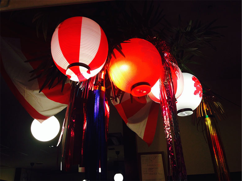 ディスプレイ　展示　厚木　厚木市　愛甲石田　横須賀市　横須賀　記念艦　戦艦　三笠　三笠ビル商店街　入口装飾　ファクトリーマオ   ファクトリーマオ株式会社