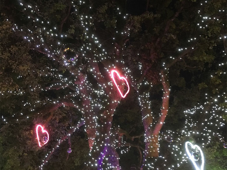 ディスプレイ　展示　厚木　厚木市　愛甲石田　横須賀市　横須賀　記念艦　戦艦　三笠　三笠ビル商店街　入口装飾　ファクトリーマオ   ファクトリーマオ株式会社