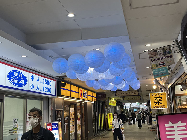 ディスプレイ　展示　厚木　厚木市　愛甲石田　横須賀市　横須賀　記念艦　戦艦　三笠　三笠ビル商店街　入口装飾　ファクトリーマオ   ファクトリーマオ株式会社