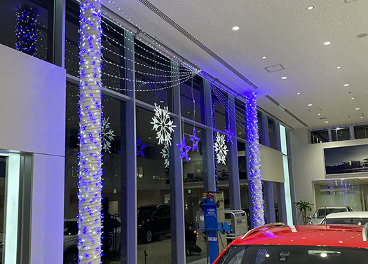 ディスプレイ　展示　看板　サイン　販売促進　照明　造花　イルミネーション　イルミネーション演出　厚木　厚木市　愛甲石田　伊勢原市　伊勢原　横須賀　ファクトリーマオ   ファクトリーマオ株式会社