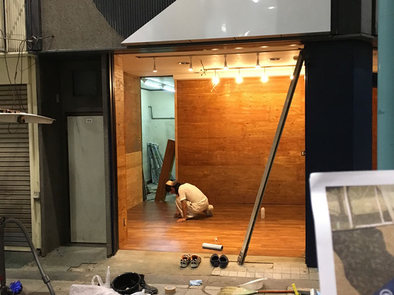 記念艦 三笠 装飾完成1 ディスプレイ 展示 厚木 厚木市 愛甲石田 横須賀市 横須賀 記念艦 戦艦 三笠 三笠ビル商店街 入口装飾 ファクトリーマオ   ファクトリーマオ株式会社